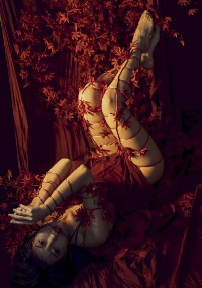 女机械人三级未删减版下载