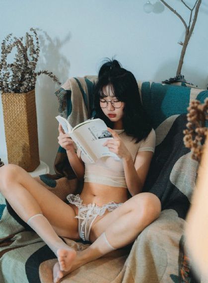 稀缺小u女呦精品呦视频