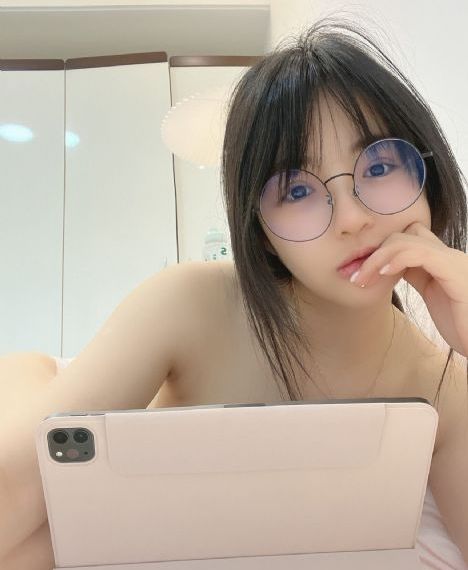 我的美丽女邻居4