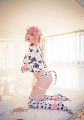 舔舔的女人