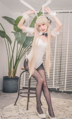 年轻的妈妈的朋友